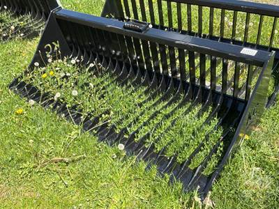 KC 72 Inch Rock Bucket, Universal Skid Mount