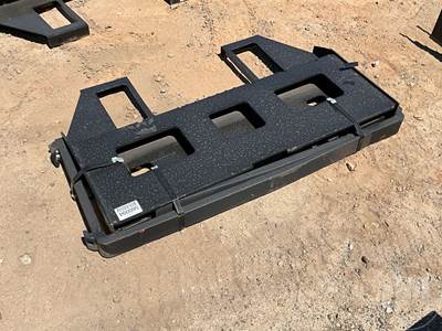 KC 42 Inch Forks with Mast, Universal Skid Steer Mount