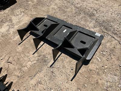 Unused KC Universal Skid Steer Mount