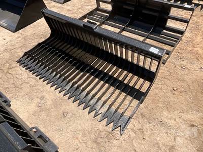 KC 72 Inch Universal Skid Steer Mount
