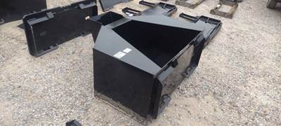 Unused KC Universal Skid Mount Skid Steer Attachment