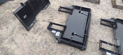 KC 42 Inch Forks with Walk Through Mast, Universal Skid Steer Mount