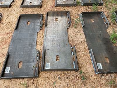 Unused KC 46 Inch Mounting Plate, Universal Skid Mount