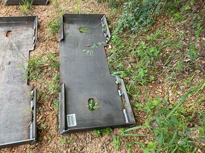 KC 46 Inch Universal Skid Mounting Plate