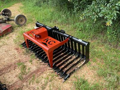 Unused 75 Inch Rock Grapple Bucket, Universal Skid Steer Mount