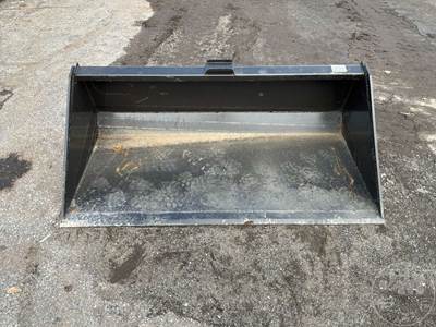 KC 66 Inch Smooth Bucket Skid Steer Attachment, Universal Skid Mount