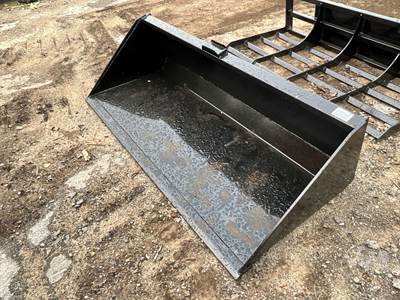 Unused 78 Inch KC Universal Skid Steer Attachment