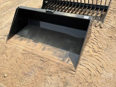 Unused KC 66" Smooth Bucket, Universal Skid Steer Mount
