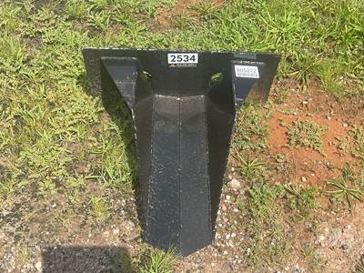 2026 KC Tree Spade Bucket, Mini Skid Steer Mount