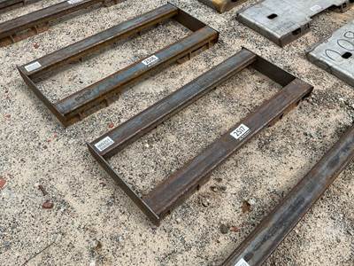 KC Universal Skid Steer Mount
