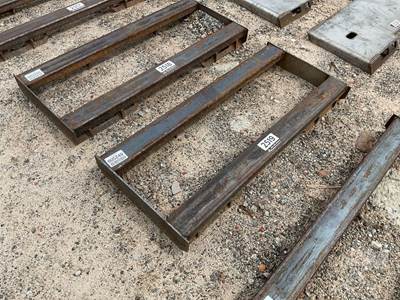 KC Universal Skid Mount Skid Steer Attachment