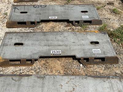 KC Universal Skid Mount Skid Steer Attachment