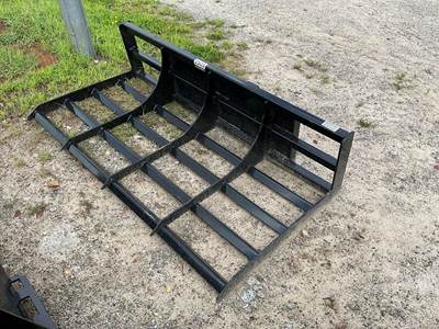 KC 72" Universal Skid Steer Mount Attachment