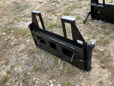 Unused KC 42 Inch Forks with Mast, Universal Skid Steer Mount