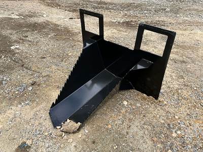 Unused KC 40 Inch Universal Skid Steer Mount