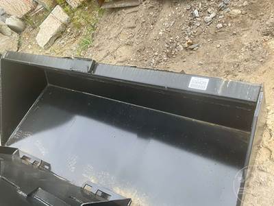 KC 78 Inch Universal Skid Steer Mount