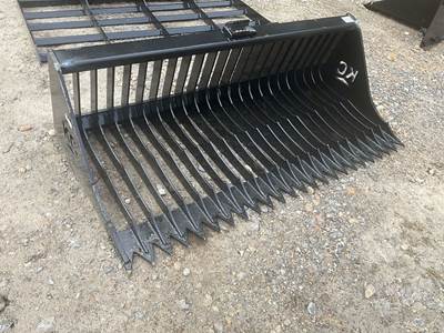 KC 72 Inch Universal Skid Mount Skid Steer Attachment