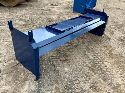 KC 72 Inch Universal Skid Steer Mount Attachment