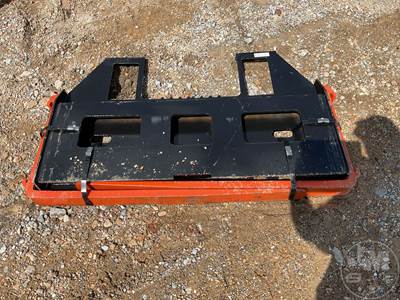 KC 42" Skid Steer Forks with Mast, Universal Mount