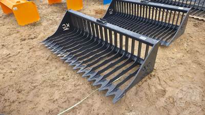 KC 76 Inch Universal Skid Steer Mount Attachment