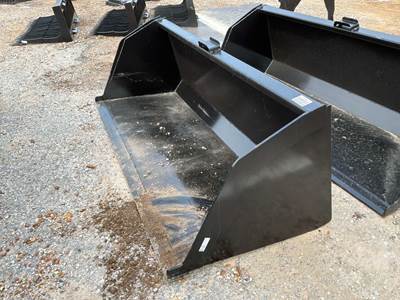 KC QT-SNB-84 Skid Steer Attachment