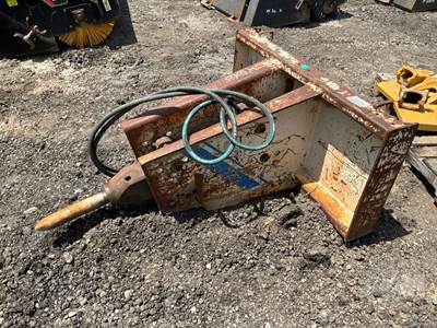 Kent SSL Hydraulic Hammer Skid Steer Attachment, Universal Mount