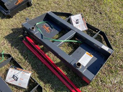 LANDHONOR BS-12-2500G Skid Steer Attachment