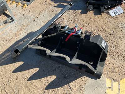 Landhonor FR-13-15000 15,000 Lb Universal Skid Steer Winch Attachment