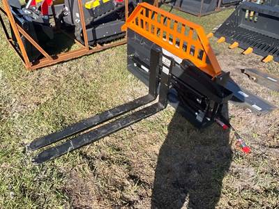 LANDHONOR HPF-11-3000G Skid Steer Attachment