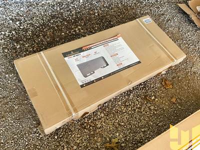 LANDHONOR LHR-UQA1/2 46" Mounting Plate, Universal Skid Steer Mount