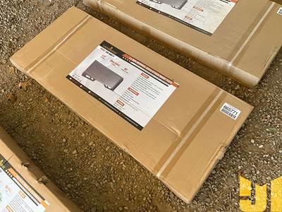 Landhonor LHR-UQA1/2 46 Inch Mounting Frame, Universal Skid Steer Mount