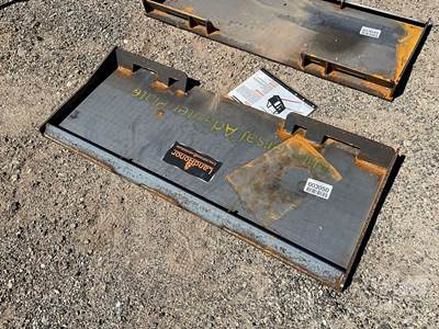 Landhonor LHR-UQA1/4 46 Inch Mounting Plate, Universal Skid Steer Mount