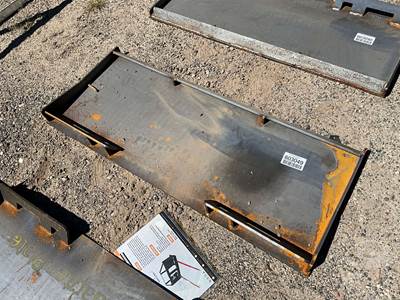Unused Landhonor LHR-UQA1/4 46 Inch Mounting Plate, Universal Skid Mount