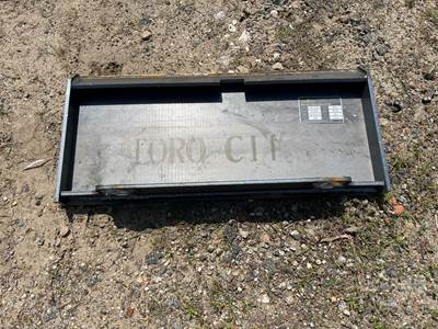 Unused LANDHONOR MAP-16-24W Mini Skid Steer Mounting Frame