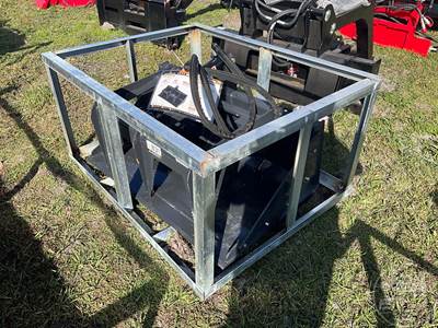 LANDHONOR MGB-72-44W Skid Steer Attachment