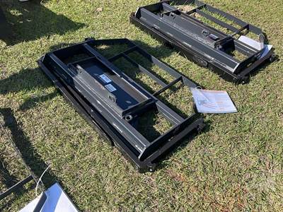 LANDHONOR MPF-11-2000G Skid Steer Attachment