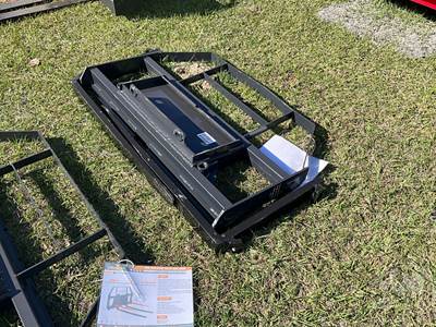 LANDHONOR MPF-11-2000G Skid Steer Attachment