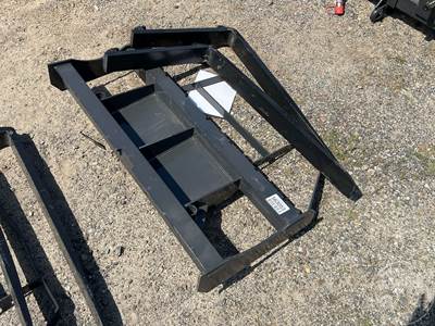 Unused LANDHONOR MPF-11-2000G 38" Forks with Mast, Mini Skid Steer Mount 4000 lb Capacity
