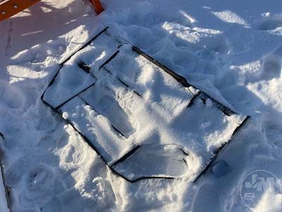 LANDHONOR MPF-11-2000G PALLET FORK FRAME Skid Steer Attachment