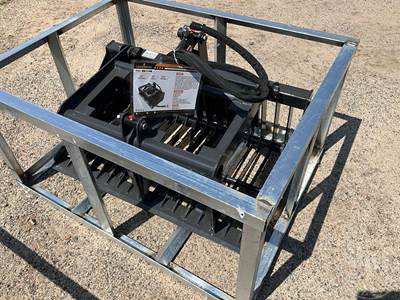 Unused Landhonor MRB-72-44W 44" Rock Grapple Bucket, Mini Skid Steer Mount