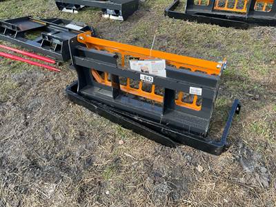 LANDHONOR PF-11-3500G Skid Steer Attachment