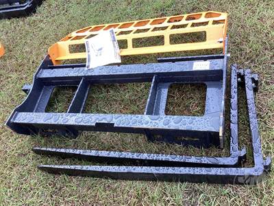 LANDHONOR PF-11-3500G Skid Steer Attachment