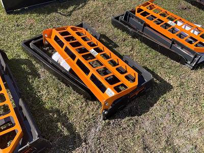 LANDHONOR PF-11-3500G Skid Steer Attachment