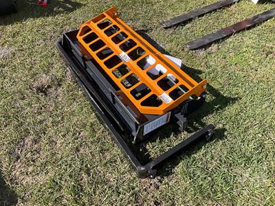 LANDHONOR PF-11-3500G Skid Steer Attachment