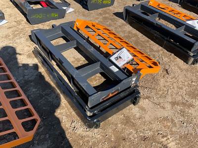 LANDHONOR PF-11-3500G Skid Steer Attachment