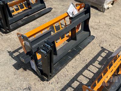 Unused Landhonor PF-11-3500G 48" Skid Steer Forks w/ Mast, 4000 lb Frame Capacity