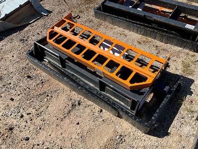 2025 LANDHONOR PF-11-3500G 48" Forks with Mast, Universal Skid Steer Mount