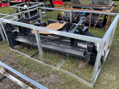 LANDHONOR PR-12-72W Skid Steer Attachment