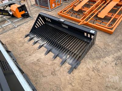 Landhonor RB-14-78W 78 Inch Rock Bucket, Universal Skid Steer Mount