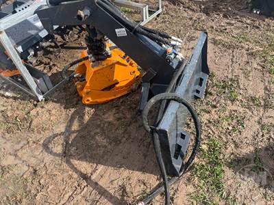 LANDHONOR RLG-13-44D Skid Steer Attachment